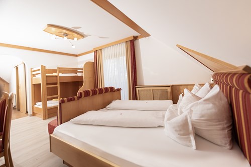 Vierbett_Deluxe_Loipersdorf